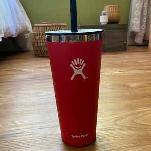 Hydro flask 32 oz. Tumbler
